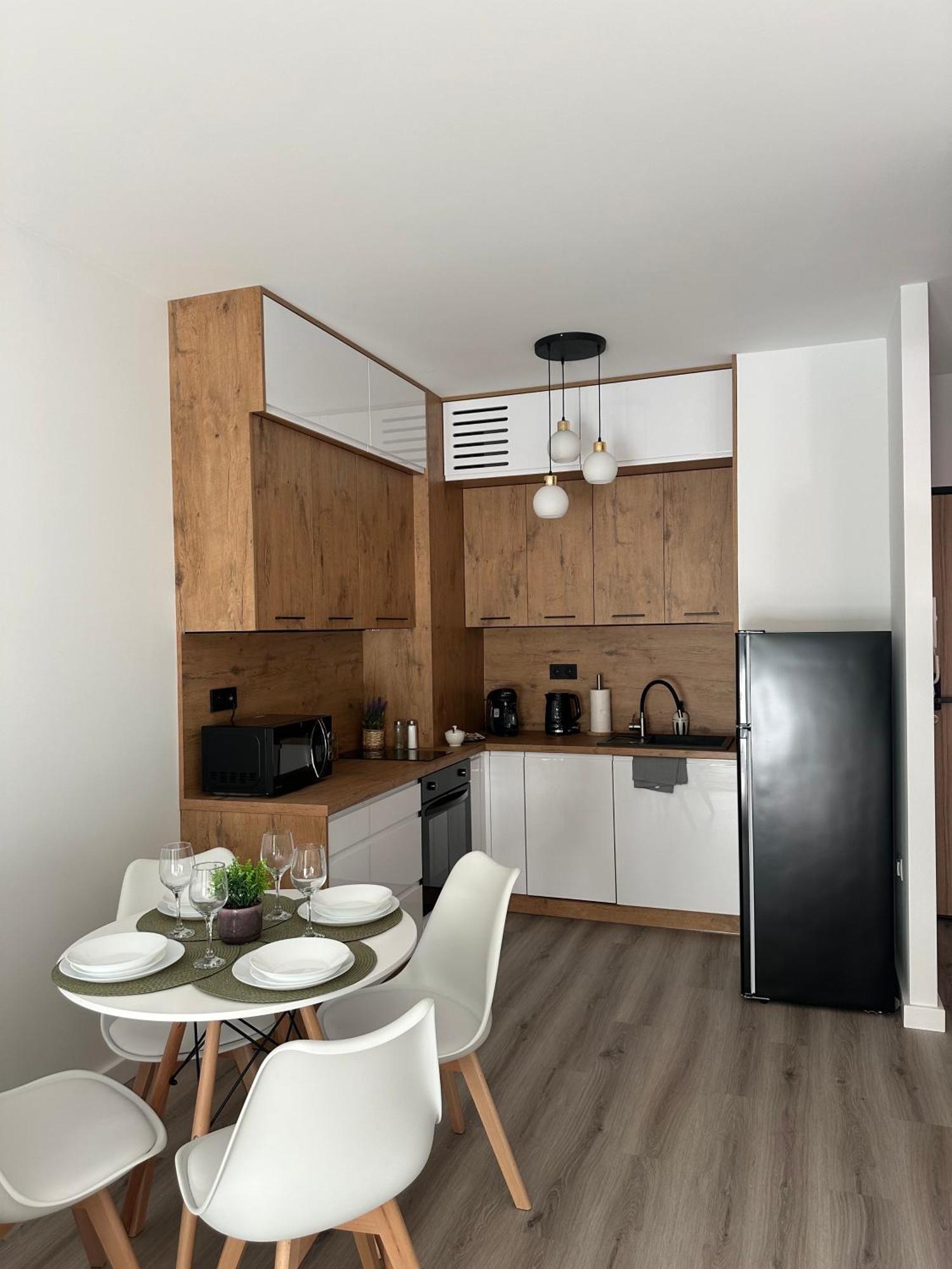 Skytravel 26 Apartament Pileckiego Nowy Dwor Mazowiecki Airport Modlin 24H Εξωτερικό φωτογραφία